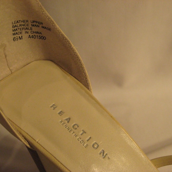 KENNETH COLE REACTION STACK HEEL SANDALS 6.5 MED. - Picture 6 of 7